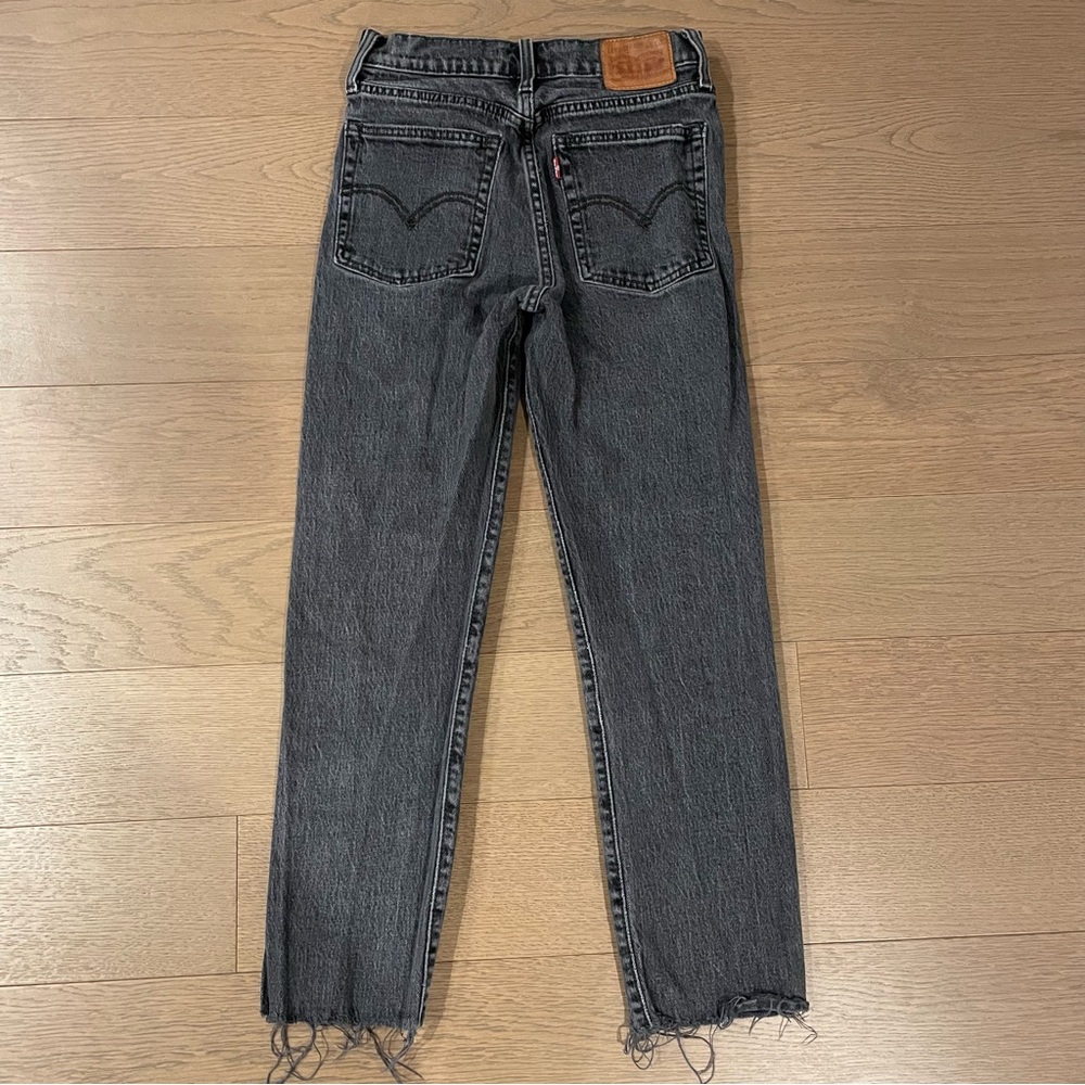 Levi’s Wedgie Straight jeans - Picture 3 of 9